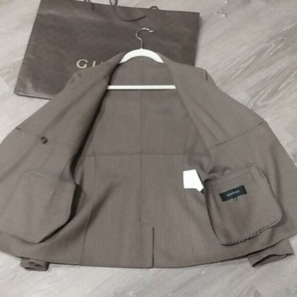 Gucci, Double Breasted Italian Wool Tailored Blazer Jacket - Picture 10 of 16